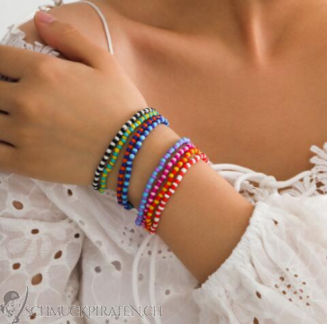 Buntes achtteiliges Armband Set im Bohemian Style 