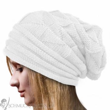 Flauschige Damen Strickmütze / Beanie in weiss