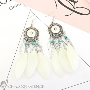 Ohrringe für Damen im Boho Dreamcatcher Look silber mit weissen Federn