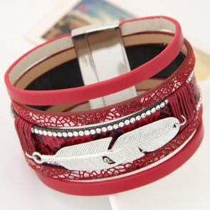 Lederarmband mit Feder silberfarben & rot